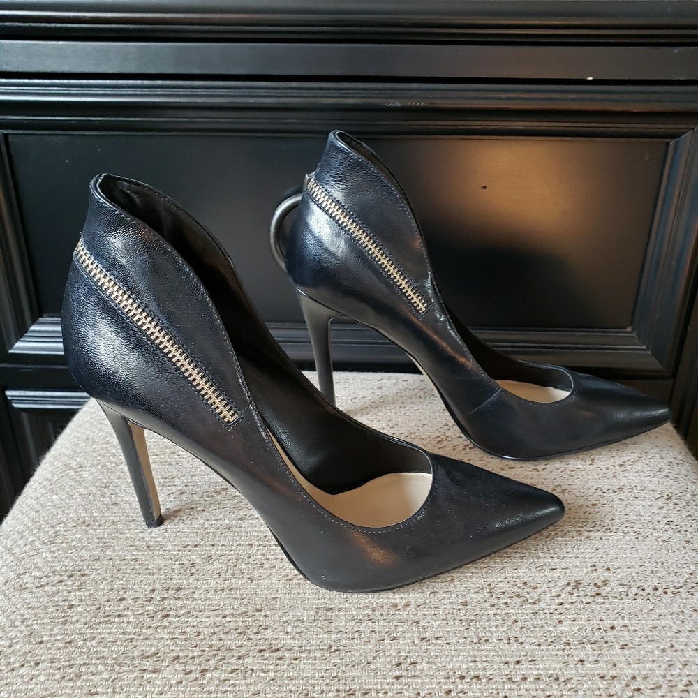 Nine West Zipper Stilleto